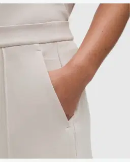 Lululemon short softstreme léger taille mi-haute à plis nervurés 10 cm Femme – 5/5