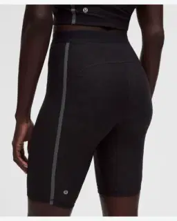 Lululemon short taille haute avec empiècements en dentelle 2 5 cm Femme – 5/5