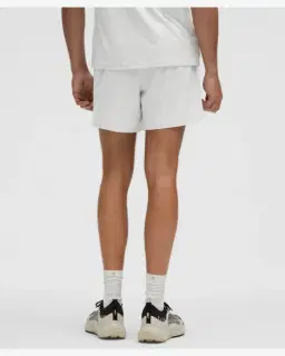 Lululemon shortileaker sans doublure 15 cm Homme – 3/5