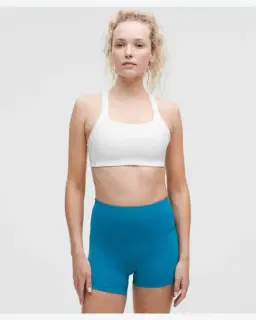 Lululemon soutien-gorge entraînement à encolure carrée en ultralu maintien moyen, bonnets d/dd Femme – 1/5