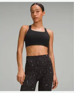 Lululemon soutien-gorge entraînement à encolure carrée en ultralu maintien moyen, bonnets d/dd Femme – 1/5