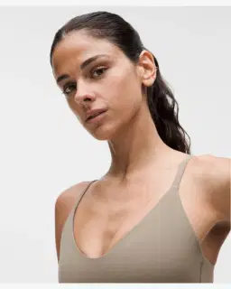 Lululemon soutien-gorge focuser encolure dégagée maintien léger, bonnets c/d Femme – 4/5