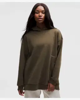 Lululemon sweat à capuche big cozy ultra oversize logo Femme – 1/5