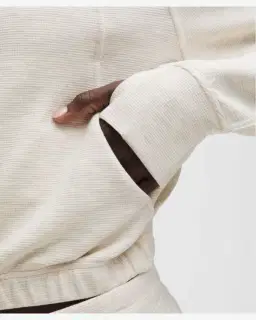 Lululemon sweat scuba court à col montant demi-zippé gaufré Femme – 5/5