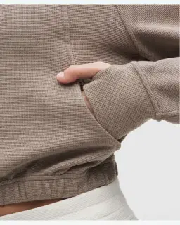 Lululemon sweat scuba court à col montant demi-zippé gaufré Femme – 5/5