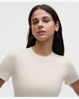 Lululemon t-shirt col rond wundermost longueur hanche en ultra-soft nulu Femme – 4/5