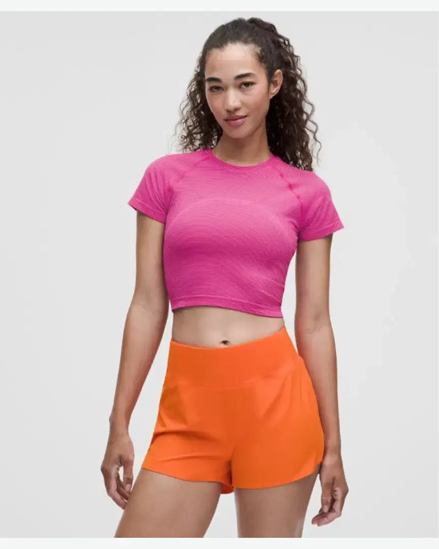 Lululemon T-Shirt Court Swiftly Tech 2 W - LW3IVES_076909 (0) au meilleur prix !
