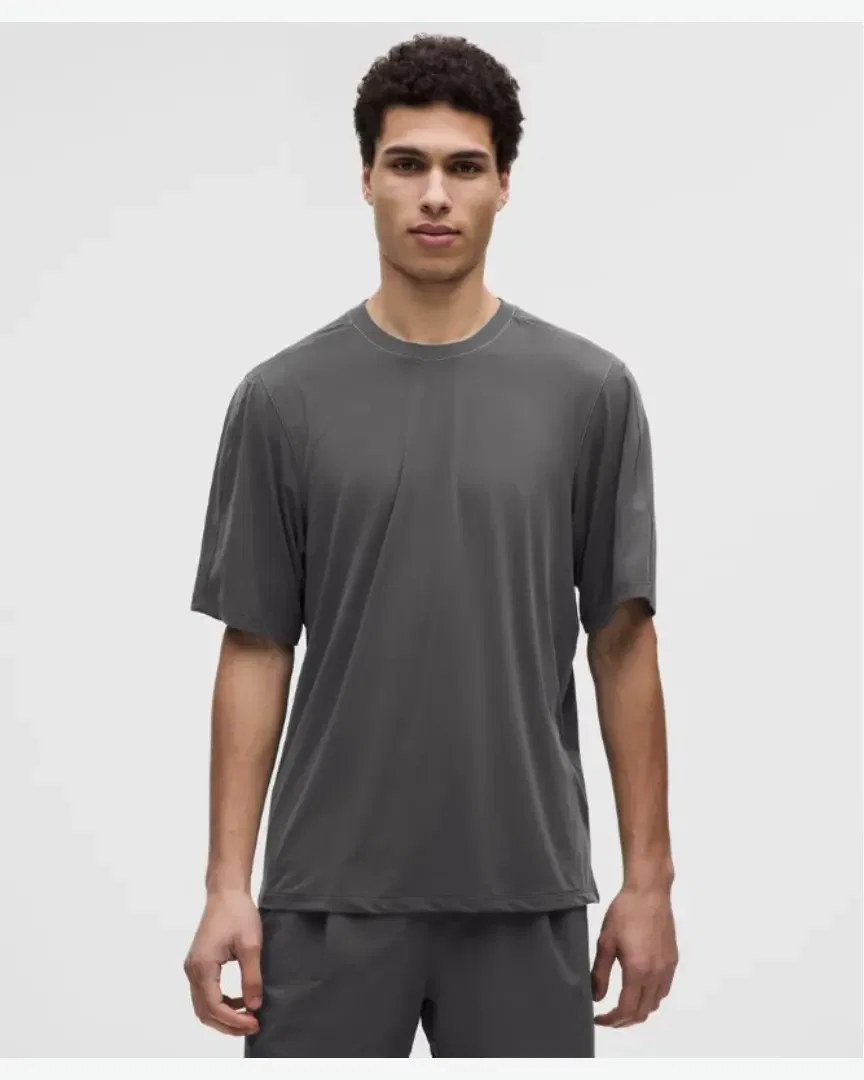 Lululemon t-shirt de yoga brossé à col rond Homme