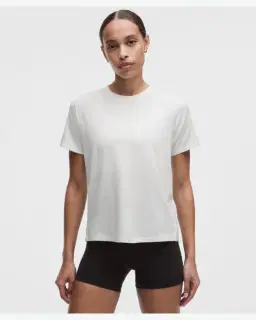 Lululemon t-shirt license to train coupe classique Femme – 1/5