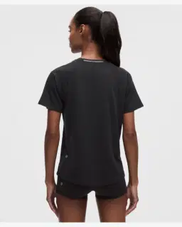 Lululemon t-shirt license to train coupe classique Femme – 3/5