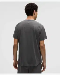 Lululemon t-shirt license to train Homme – 3/5