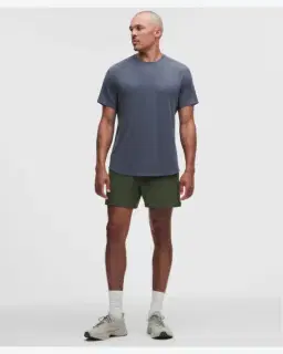 Lululemon t-shirt license to train Homme – 2/5