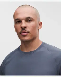 Lululemon t-shirt license to train Homme – 4/5
