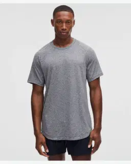 Lululemon t-shirt license to train Homme – 1/5