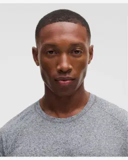 Lululemon t-shirt license to train Homme – 4/5