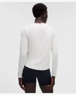 Lululemon t-shirt manches longues license to train coupe classique Femme – 3/5