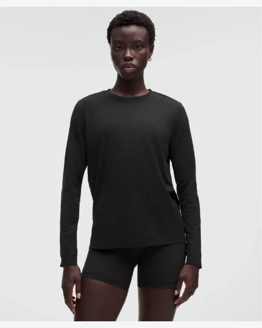 Lululemon T-Shirt Manches Longues Swiftly Relaxed Nouvelle Coupe W - Women (23) au meilleur prix !