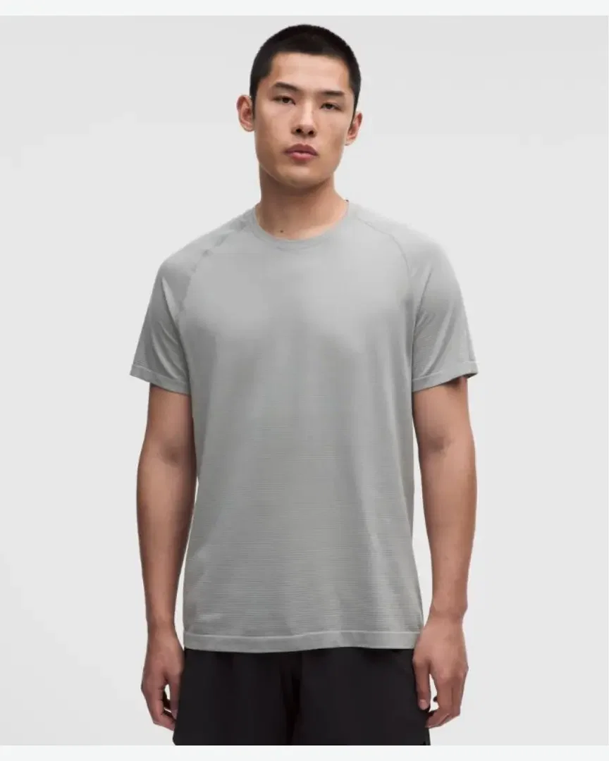 Lululemon T-Shirt Metal Vent Tech M