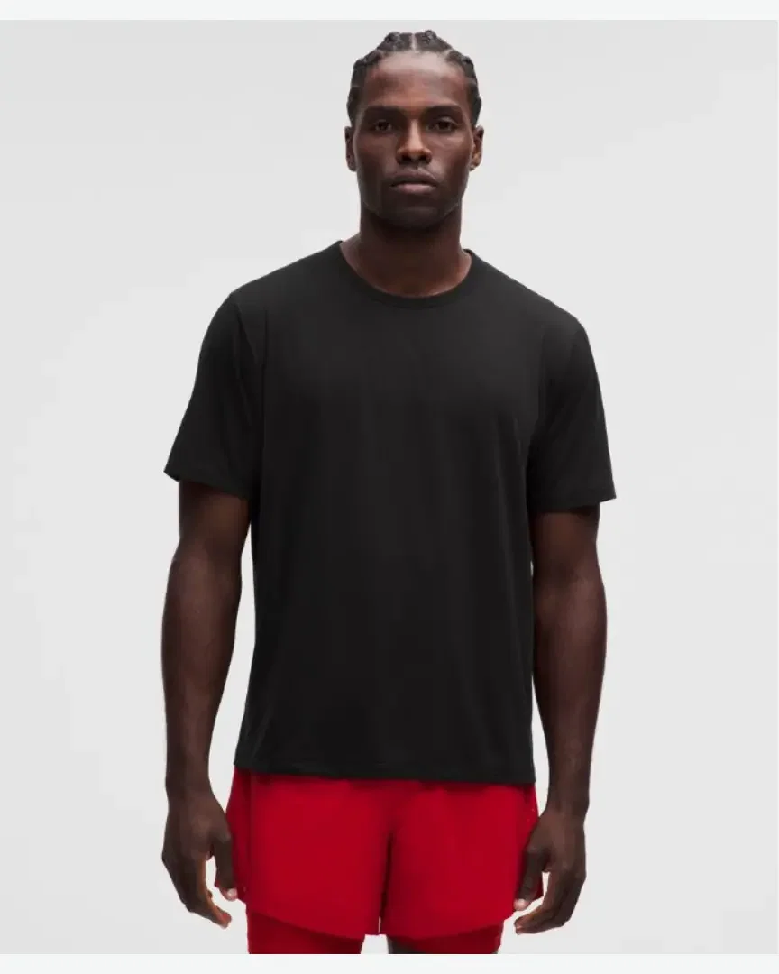 Lululemon T-Shirt Mile Maker M