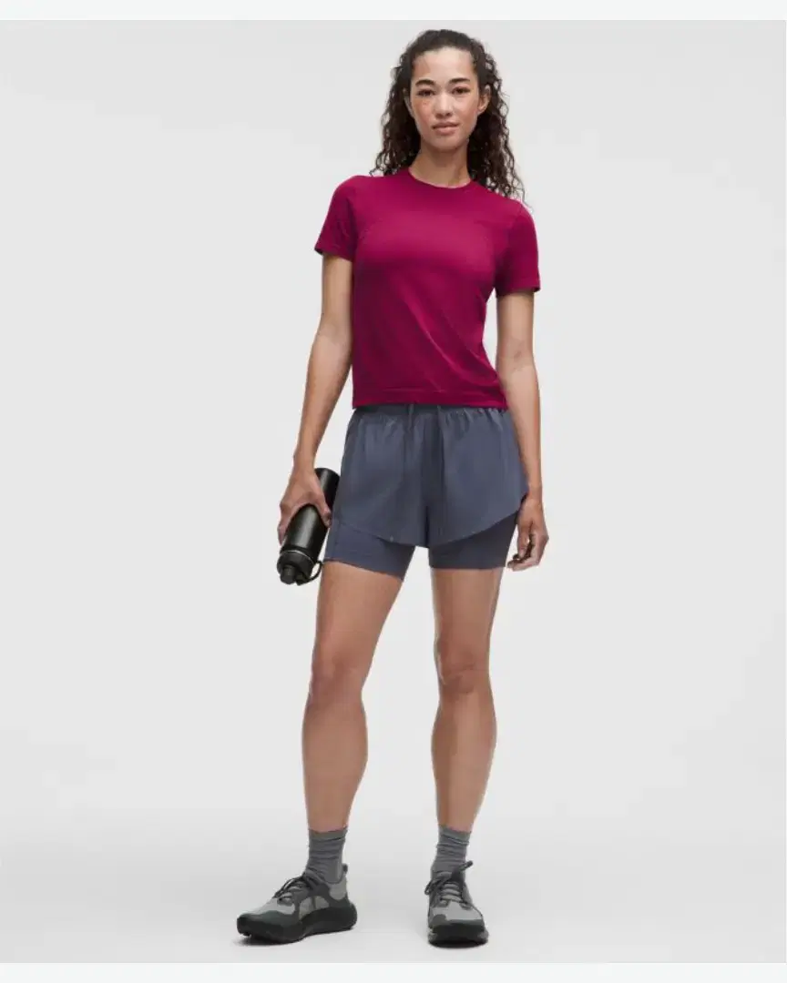 Lululemon T-Shirt Super Swiftly W - LW3LFSS_077007 (1) au meilleur prix !