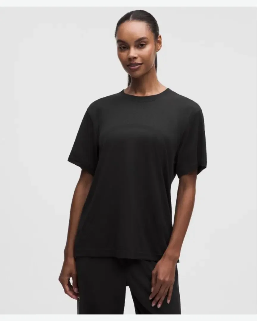 Lululemon T-Shirt Swiftly Relaxed Longueur Hanche Logo W