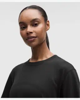 Lululemon t-shirt swiftly relaxed longueur hanche logo Femme – 4/5