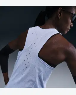 Débardeurs Nike Femme NK ARSWFT DFADV SINGLET Femme – 2/4
