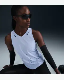 Débardeurs Nike Femme NK ARSWFT DFADV SINGLET Femme – 3/4