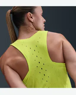 Débardeurs Nike Femme NK ARSWFT DFADV SINGLET Femme – 2/4