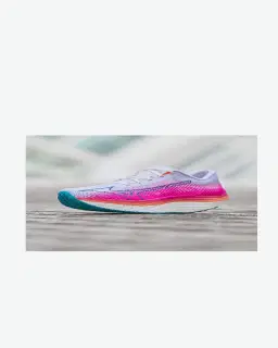 Mizuno Wave Rebellion Pro Femme – 8/9