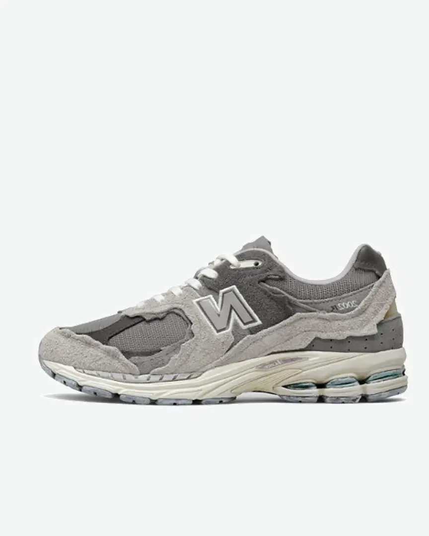 New Balance 2002R Protection Pack M