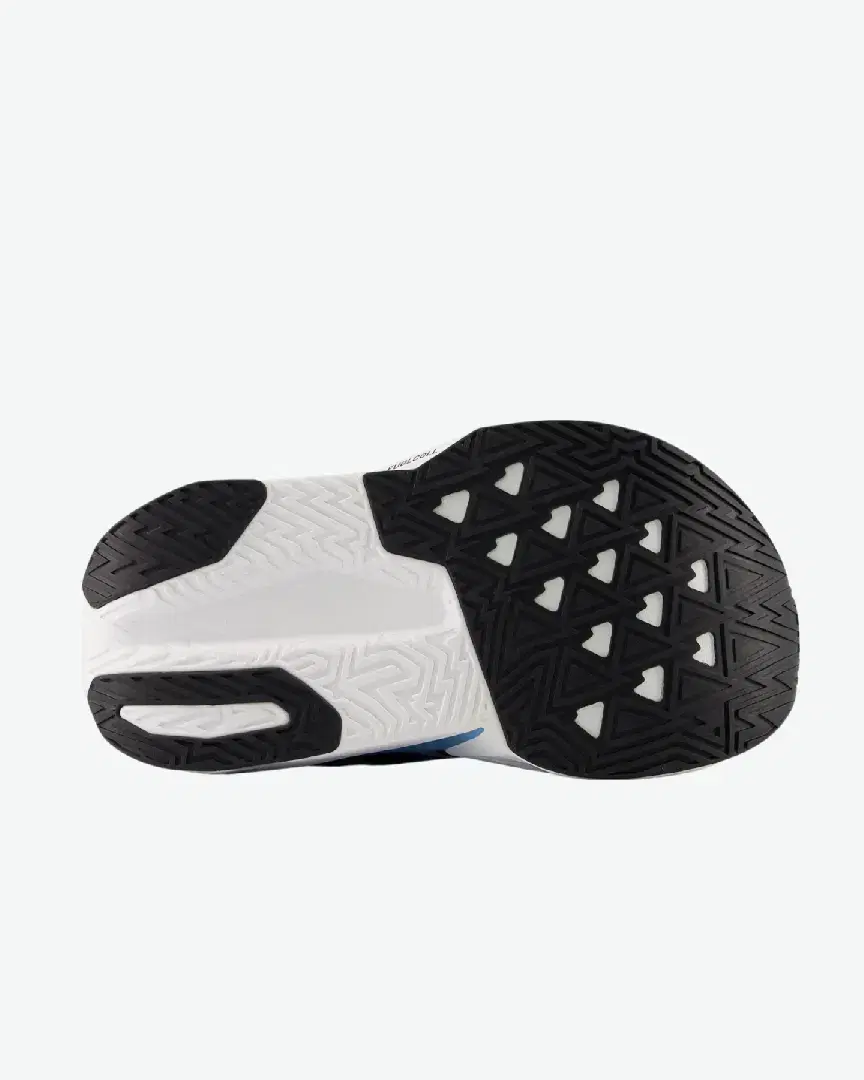 New Balance Fuelcell Rebel V5 M - MFCX-LH5 (3) au meilleur prix !