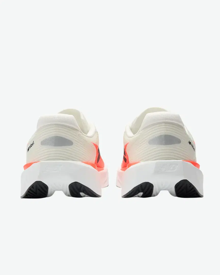 New Balance Fuelcell Rebel V5 M - MFCX-LV5 (4) au meilleur prix !