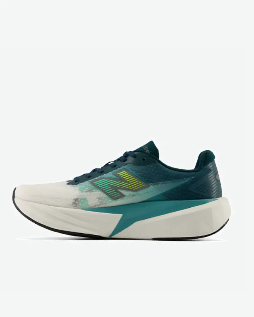 New Balance Fuelcell Rebel V5 M - MFCX3HW (2) au meilleur prix !