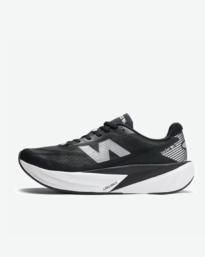 New Balance Fuelcell Rebel V5 M - Men (8) au meilleur prix !