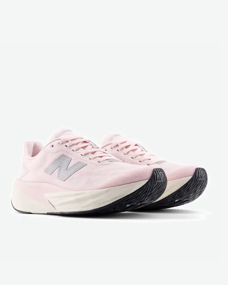 New Balance Fuelcell Rebel V5 W - WFCXLI5 (1) au meilleur prix !