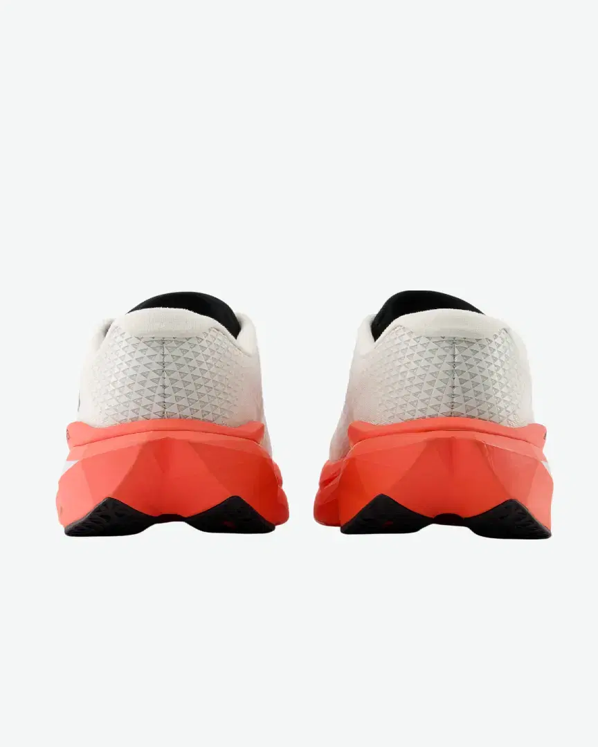 New Balance Fuelcell Supercomp Trainer V3 M - MRC-XY4 (4) au meilleur prix !