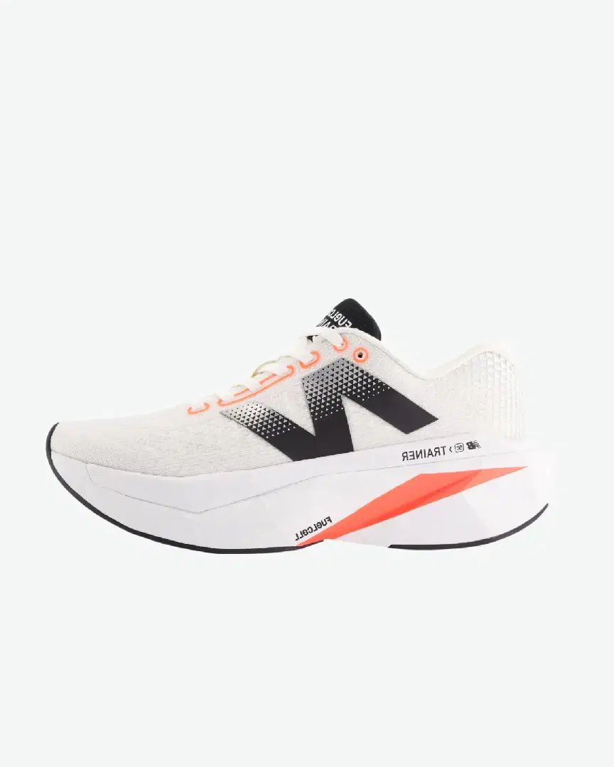 New Balance Fuelcell Supercomp Trainer V3 W - Women (19) au meilleur prix !