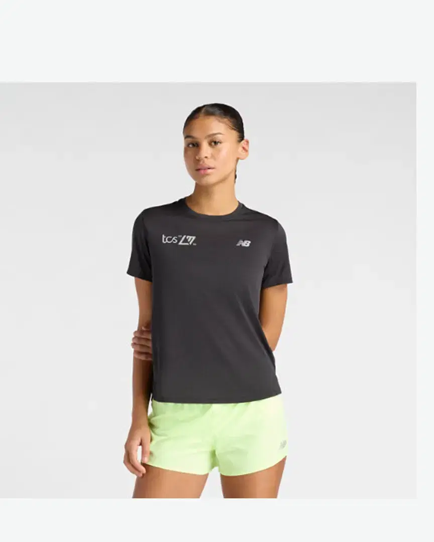New Balance London Edition Rc Essential T-Shirt W - Women (22) au meilleur prix !