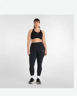 New Balance Nb Essential Run Bra Femme – 5/6