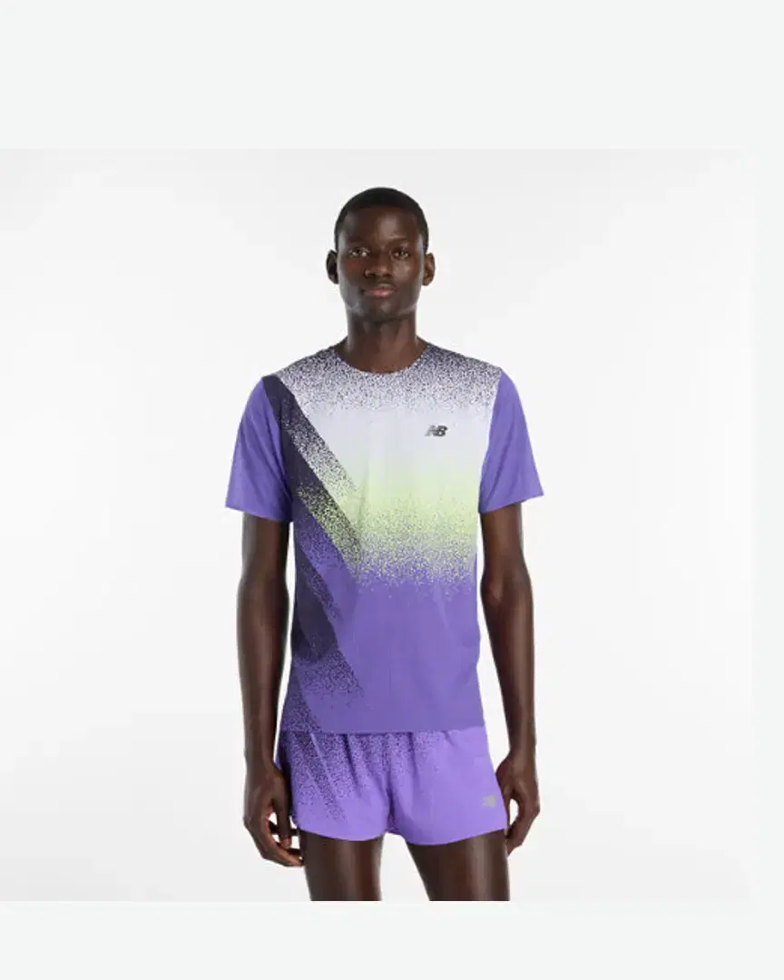New Balance Race Day Ultra Light Printed T-Shirt M - Men (70) au meilleur prix !