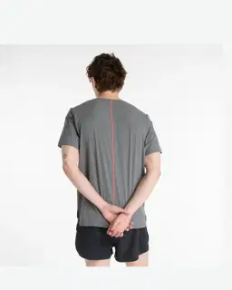 New Balance Race Day Ultra Light T-Shirt Homme – 3/6