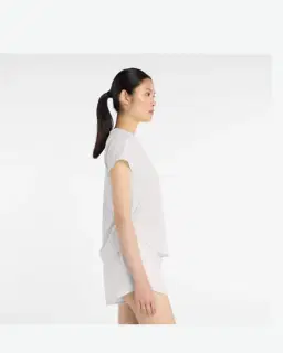 New Balance Race Day Ultra Light T-Shirt Femme – 4/6