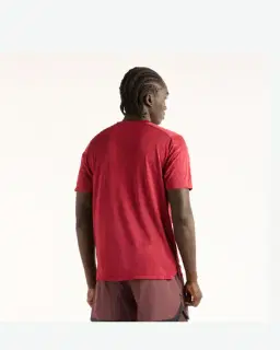 New Balance Rc Essential Graphic T-Shirt V2, Poly Knit, Taille L Homme – 4/6