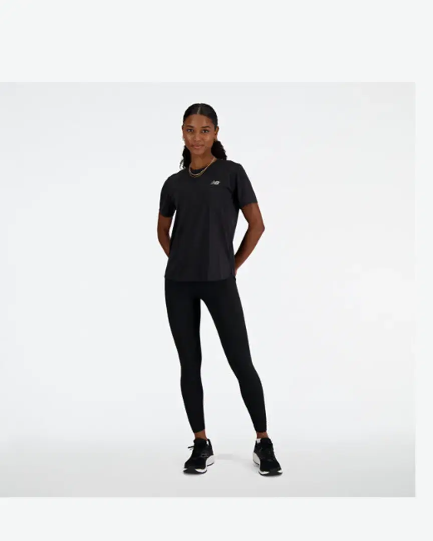 New Balance Rc Essential T-Shirt W - WT41253BKH (1) au meilleur prix !
