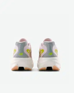 New Balance Supercomp Rebel Femme Femme – 5/6
