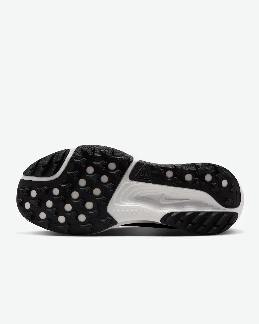 Nike Acg Pegasus Trail W - HV8121-001 (1) au meilleur prix !