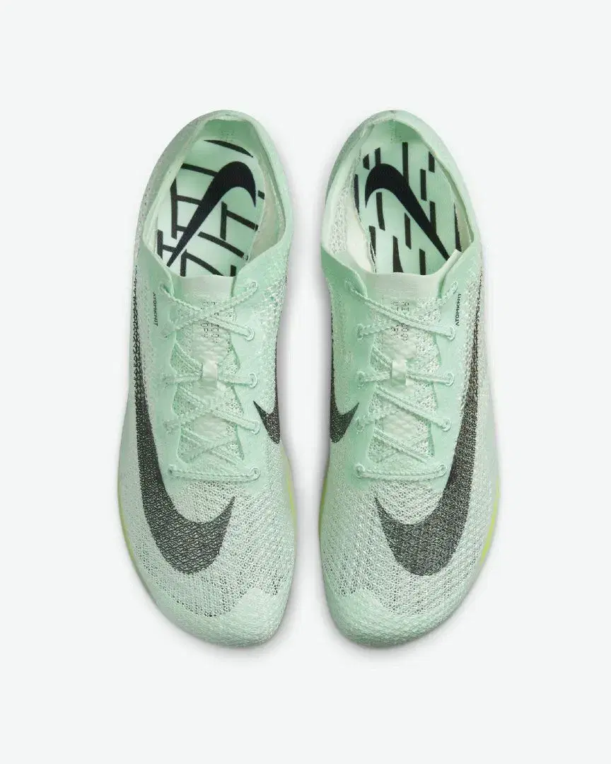 Nike Air Zoom Victory - DR9908-300 (3) au meilleur prix !