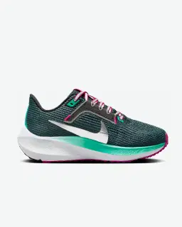 Nike Pegasus 40 Femme – 3/4