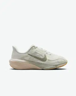 nike pegasus 42 pour ado – 3/4